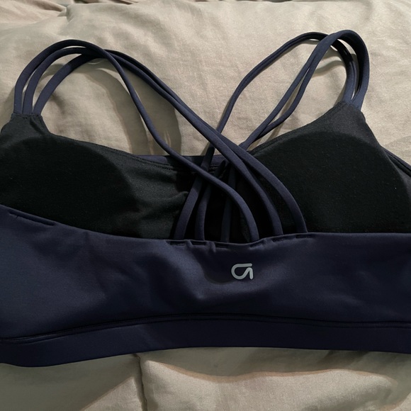 NWTGapFit Eclipse Medium support strappy sports bra - Picture 2 of 3